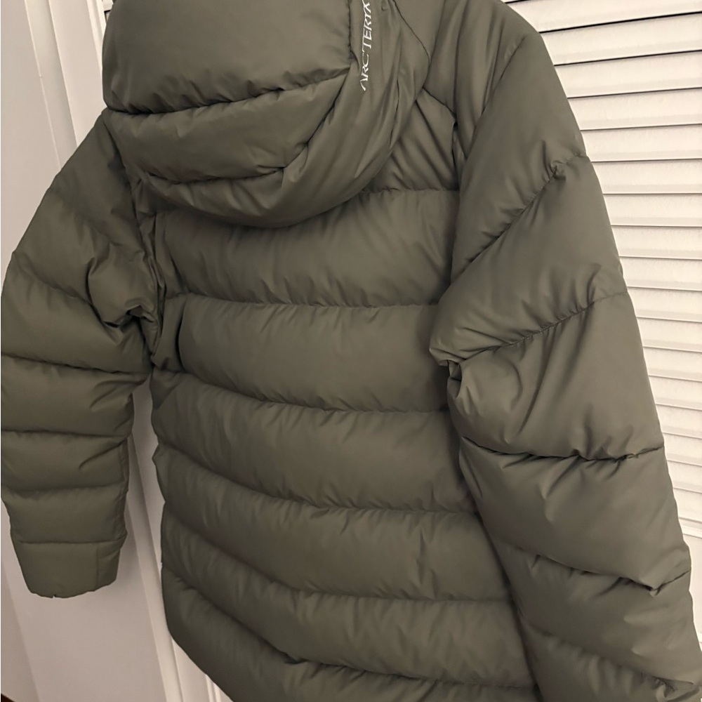Arc'teryx Thorium Hoody in Black - Picture 4 of 9